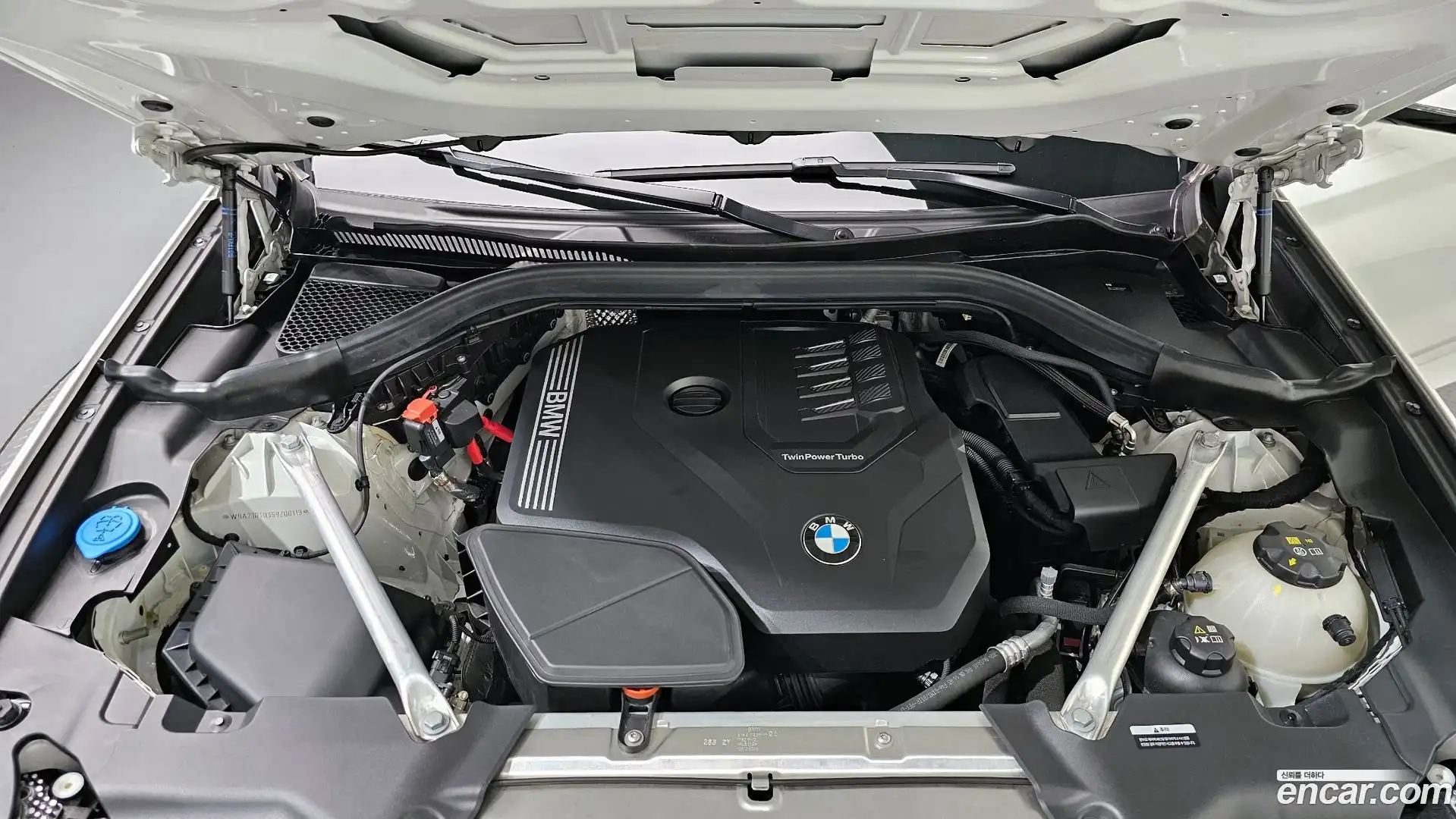 X4 BMW 2025.2-OUTER-006