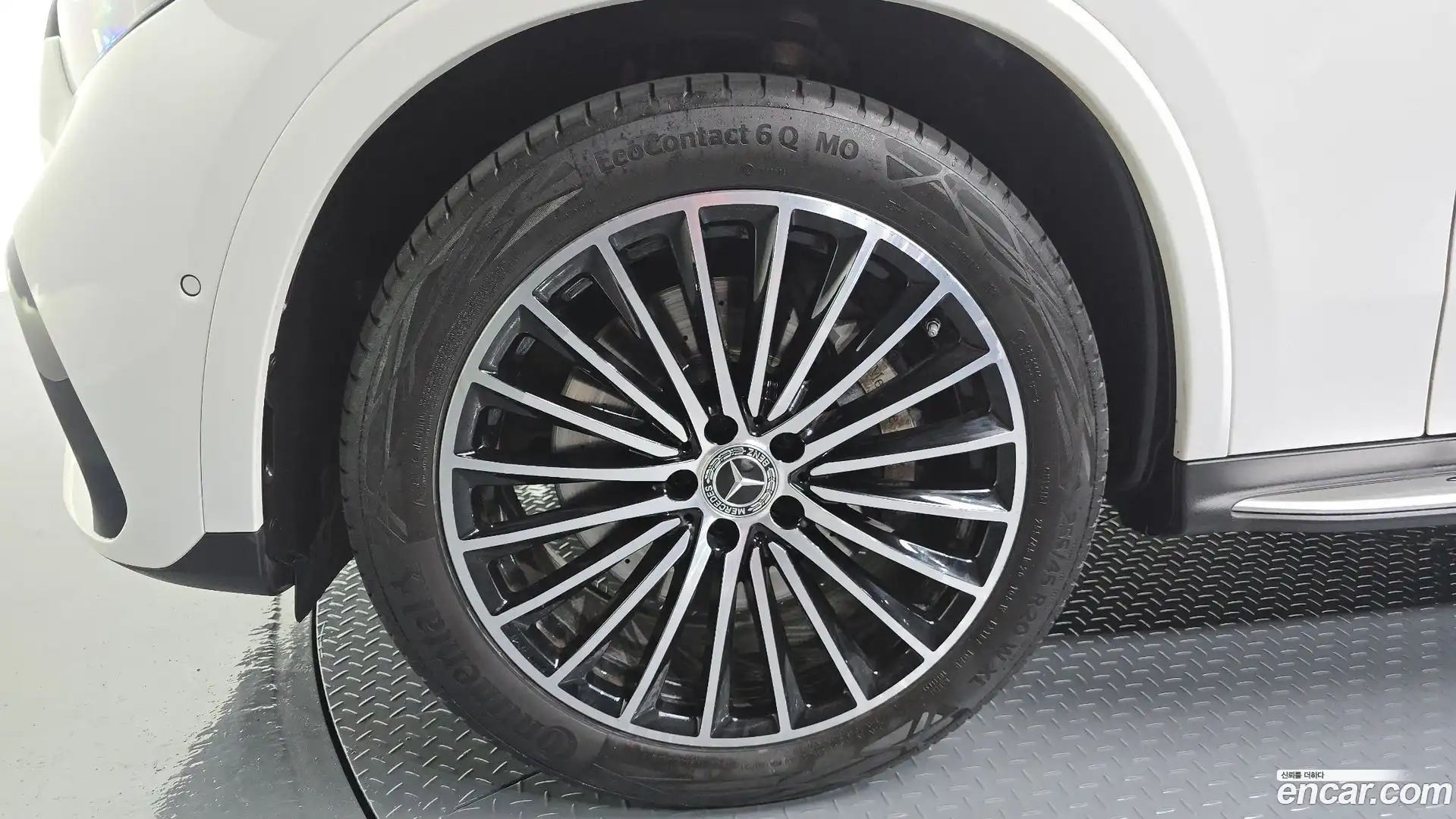 GLC-Class Mercedes-Benz 2025.5-OUTER-005