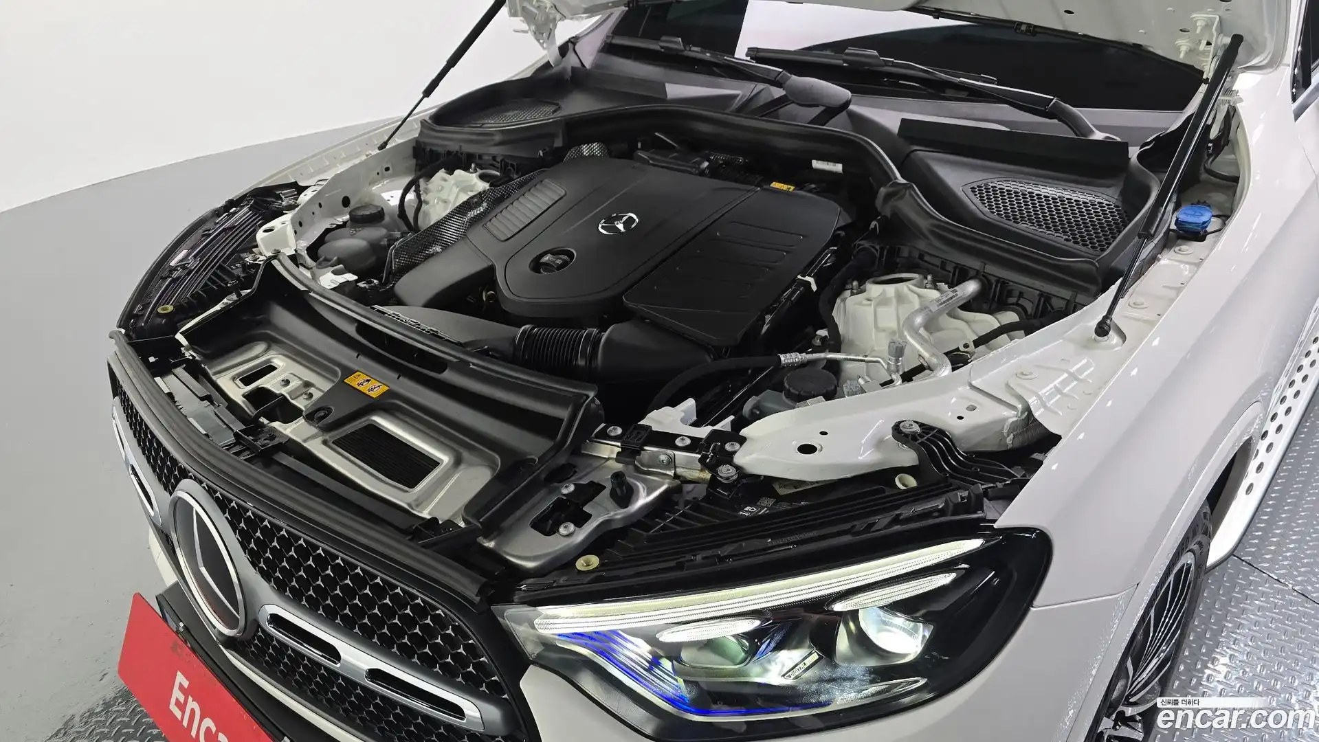 GLC-Class Mercedes-Benz 2025.5-OUTER-006