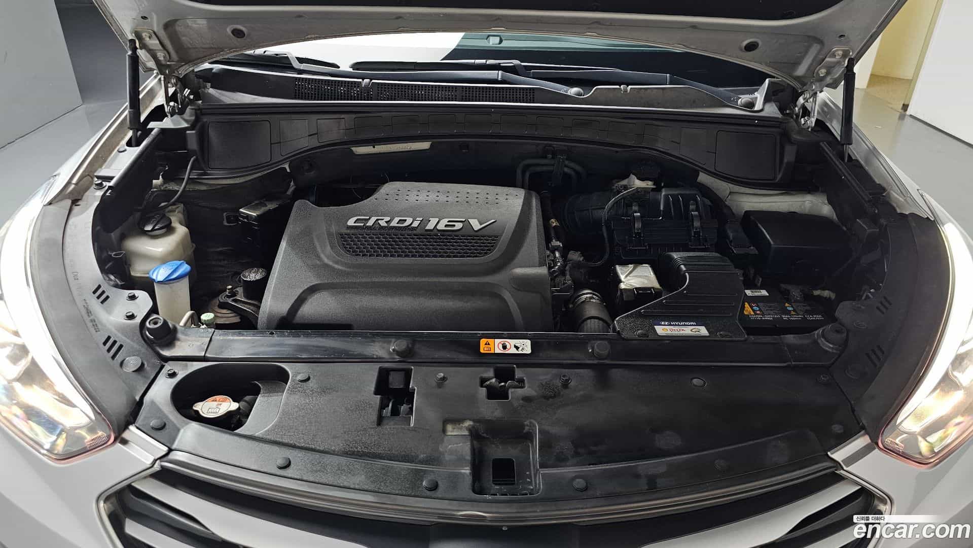 Santafe Hyundai 2015.8-OUTER-006