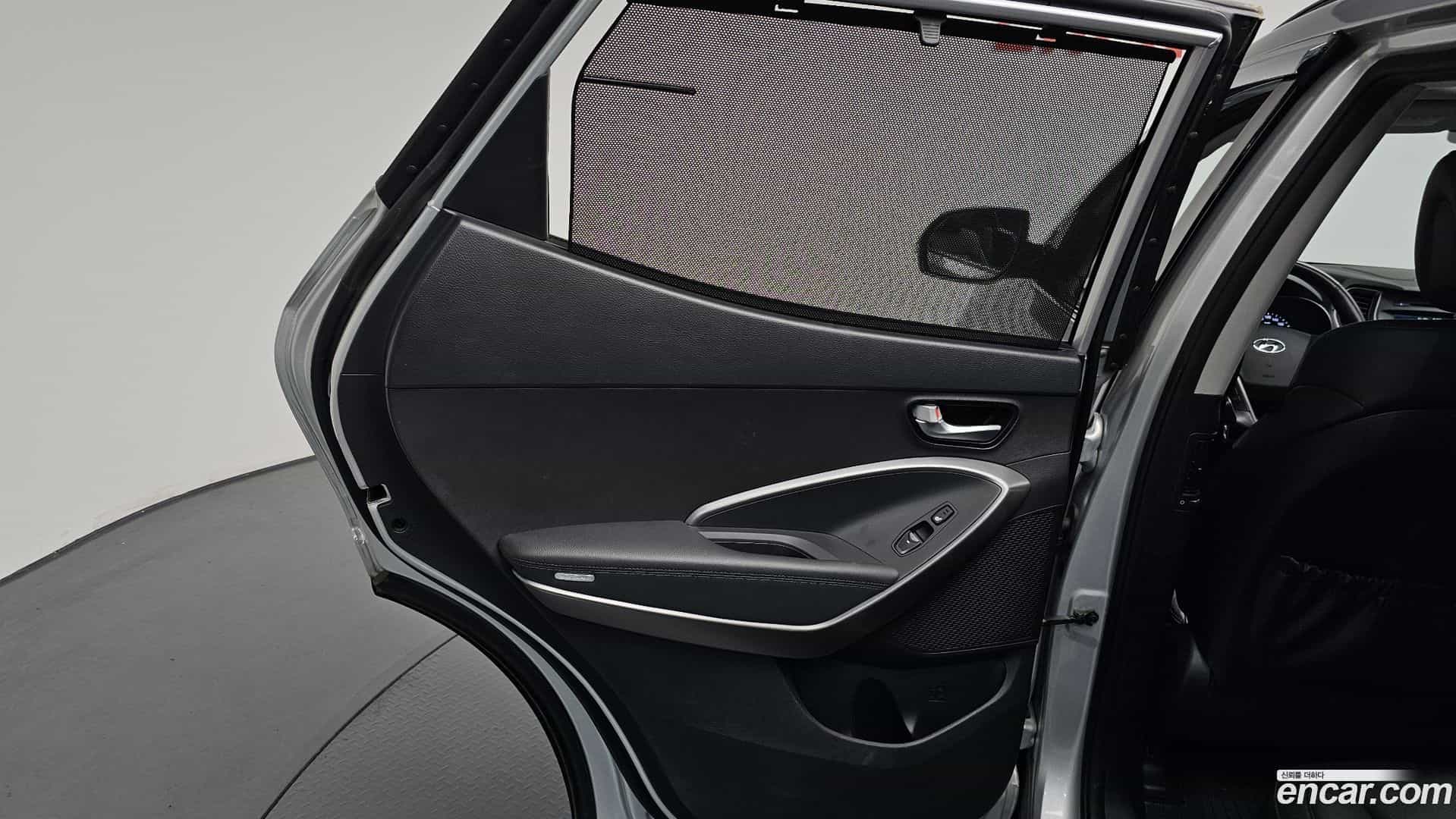 Santafe Hyundai 2015.8-INNER-035