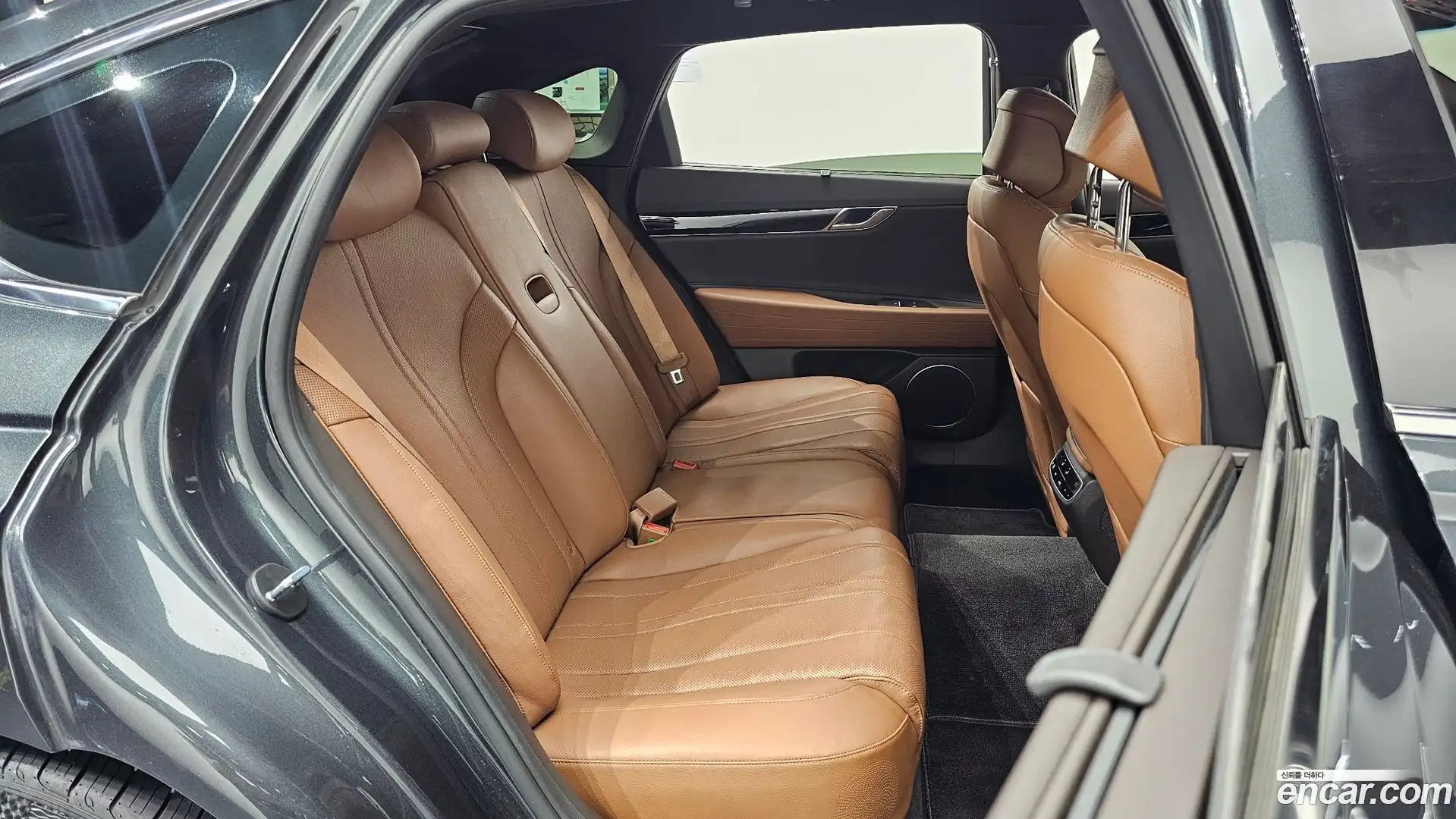 G80 Genesis 2020.11-INNER-036