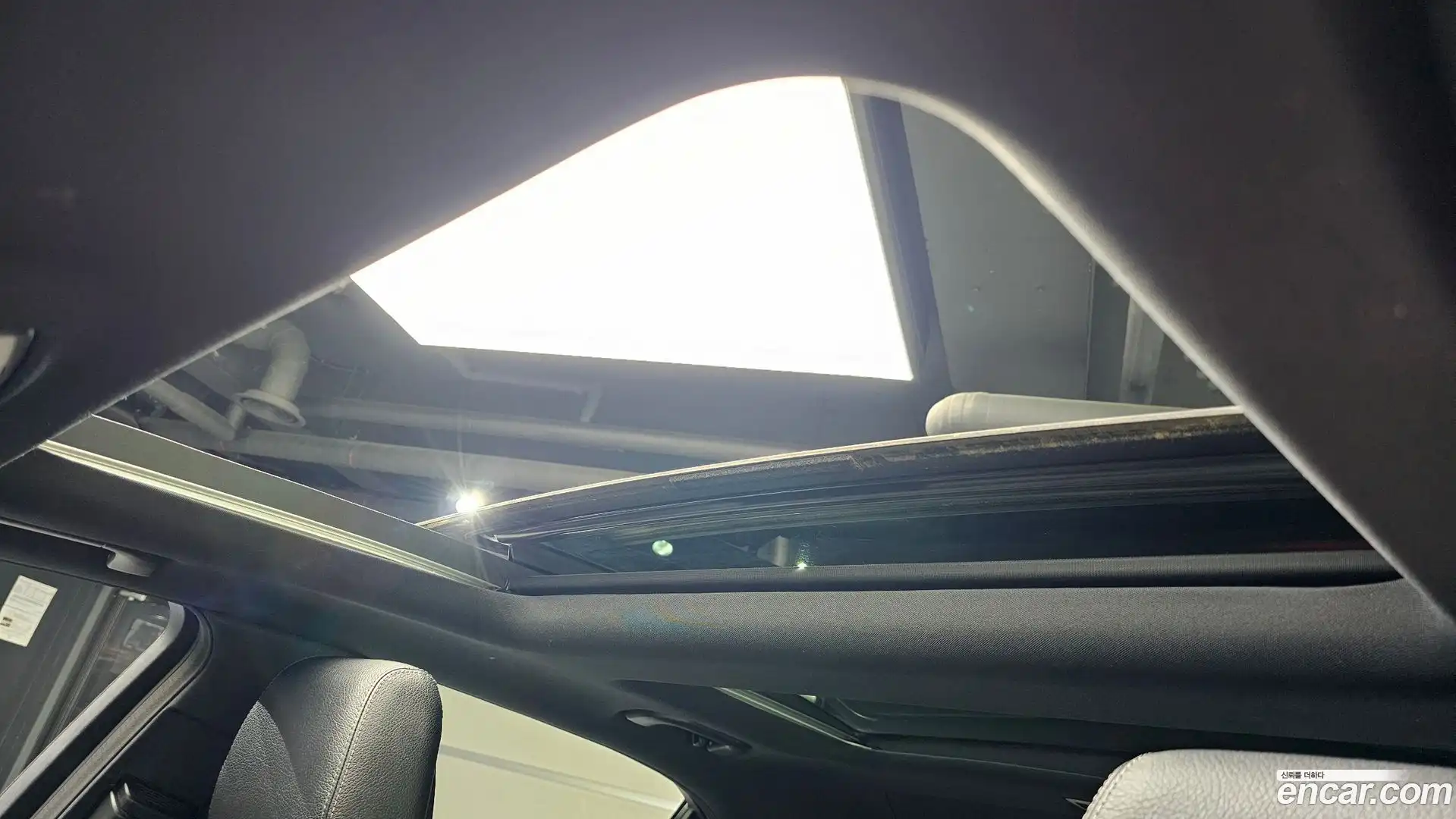 E-Class Mercedes-Benz 2016.1-OPTION-020