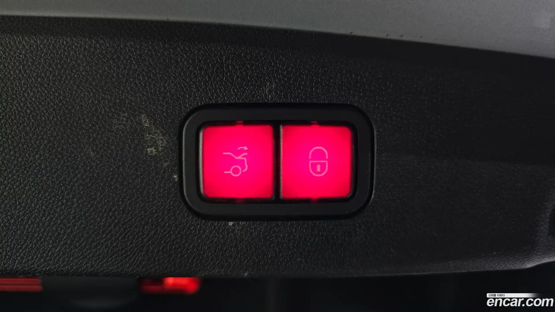 E-Class Mercedes-Benz 2016.1-OPTION-024
