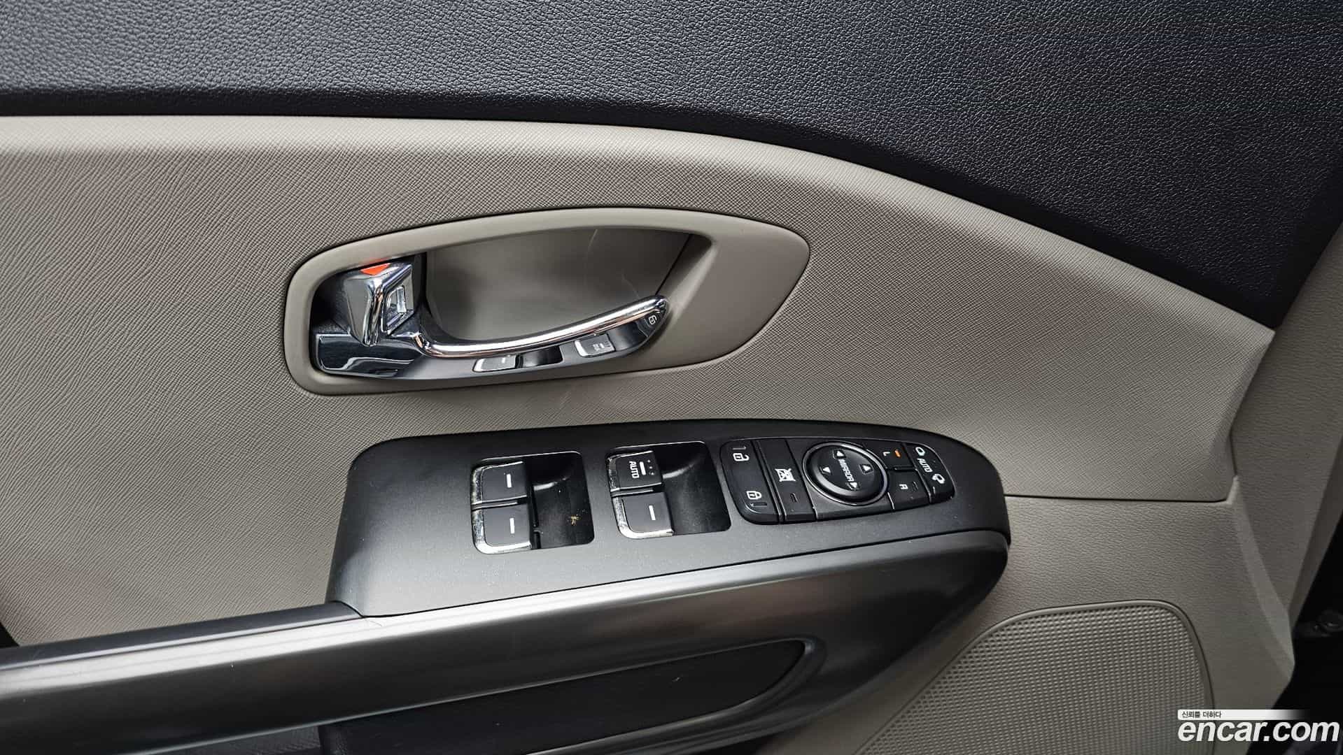 Canival Kia 2019.9-OPTION-020