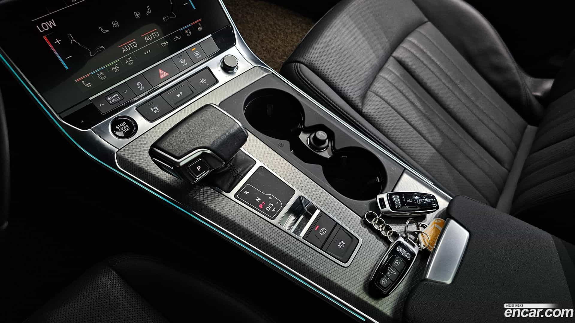 A6 Audi 2021.11-INNER-009