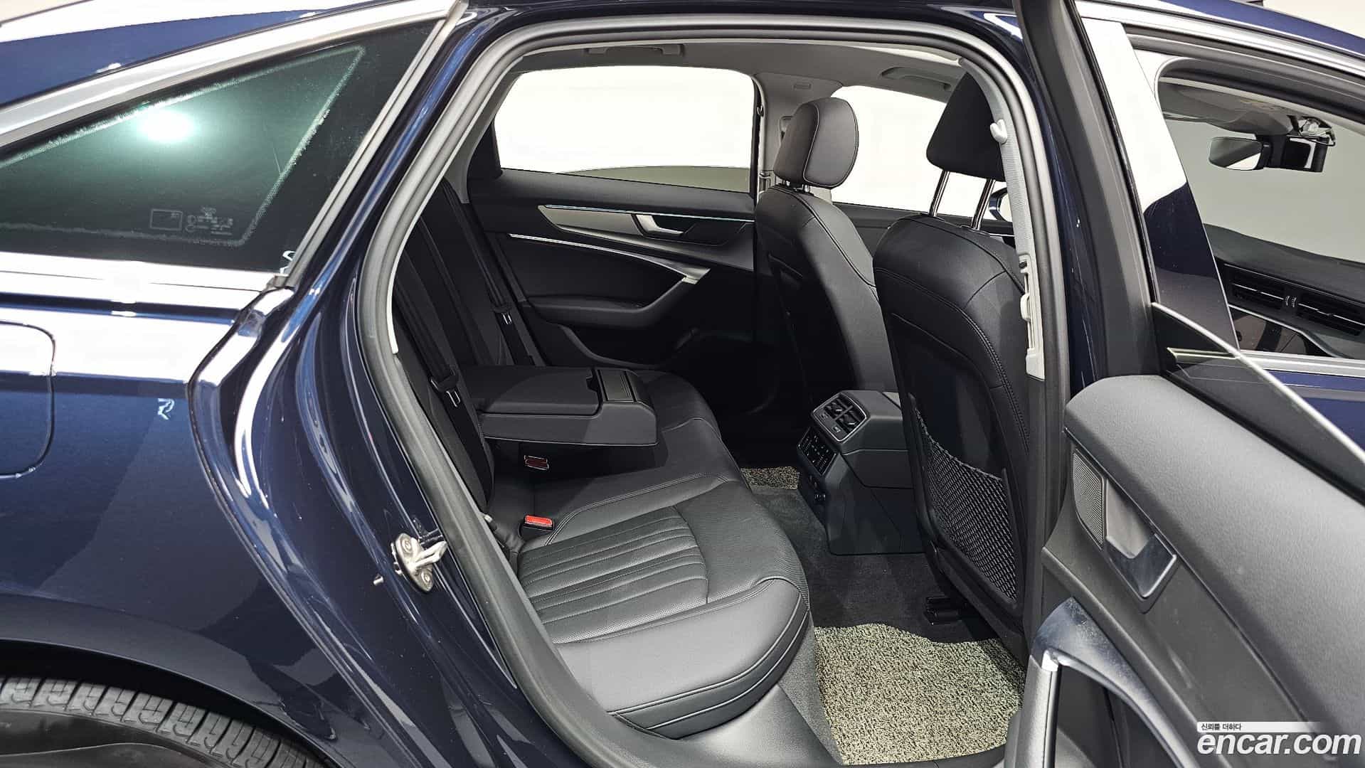 A6 Audi 2021.11-OPTION-015
