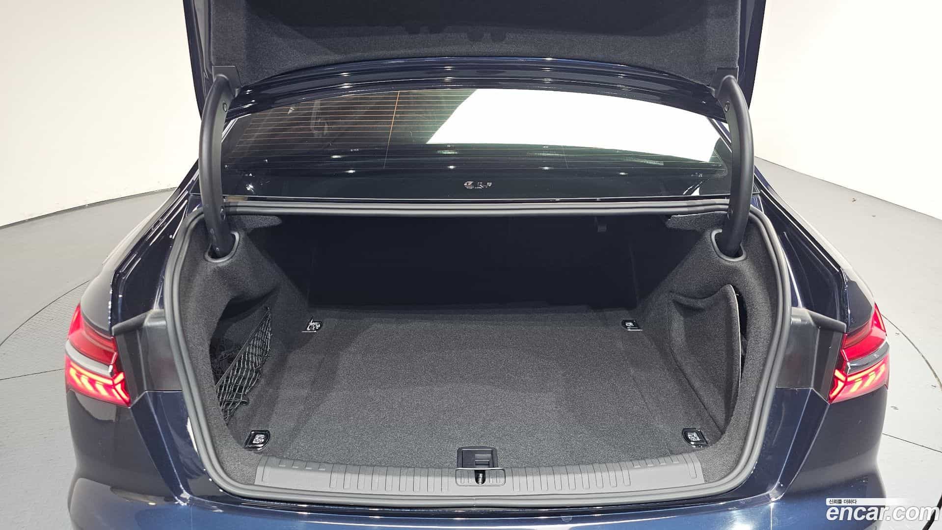 A6 Audi 2021.11-OPTION-024