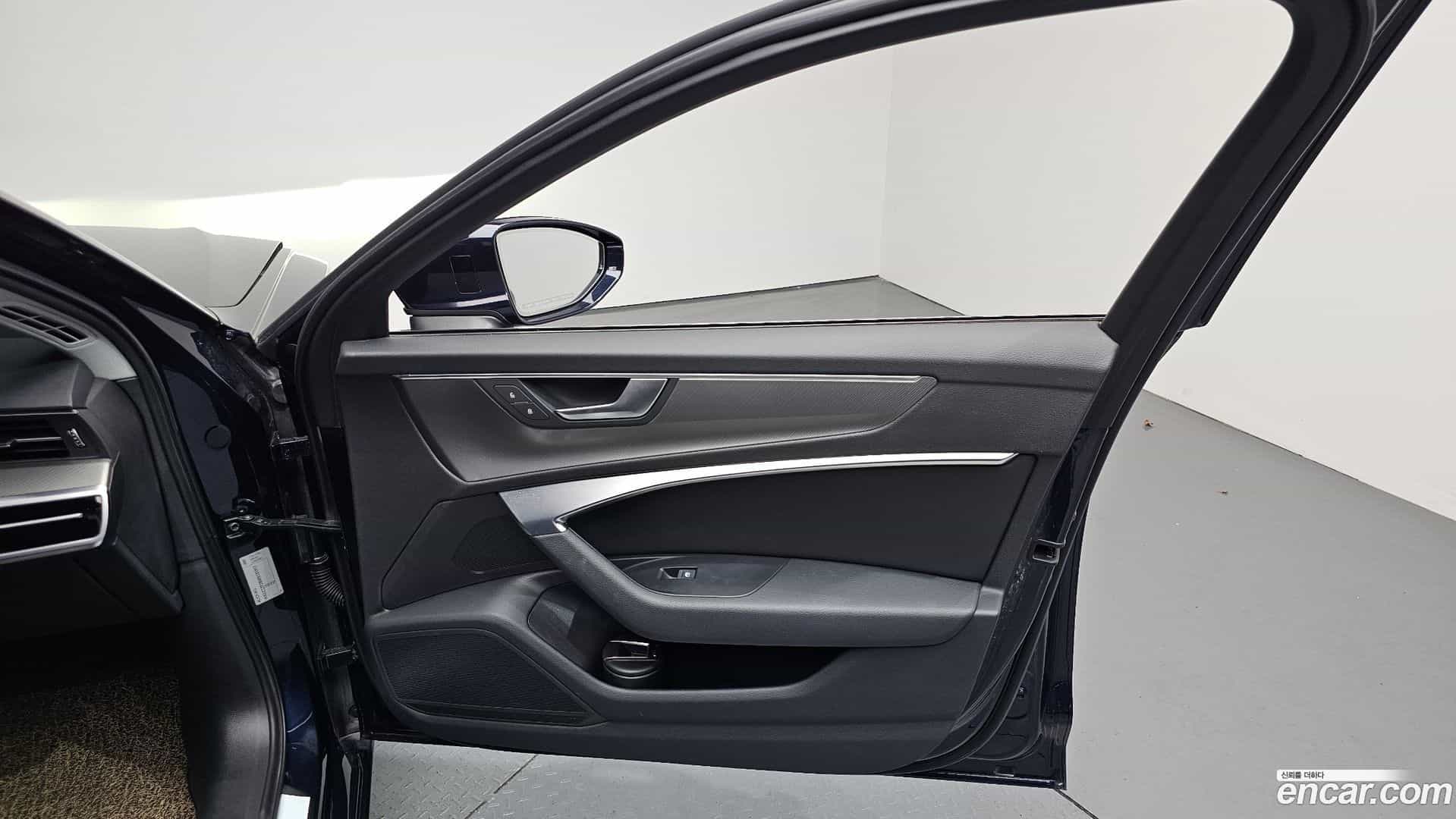 A6 Audi 2021.11-INNER-034