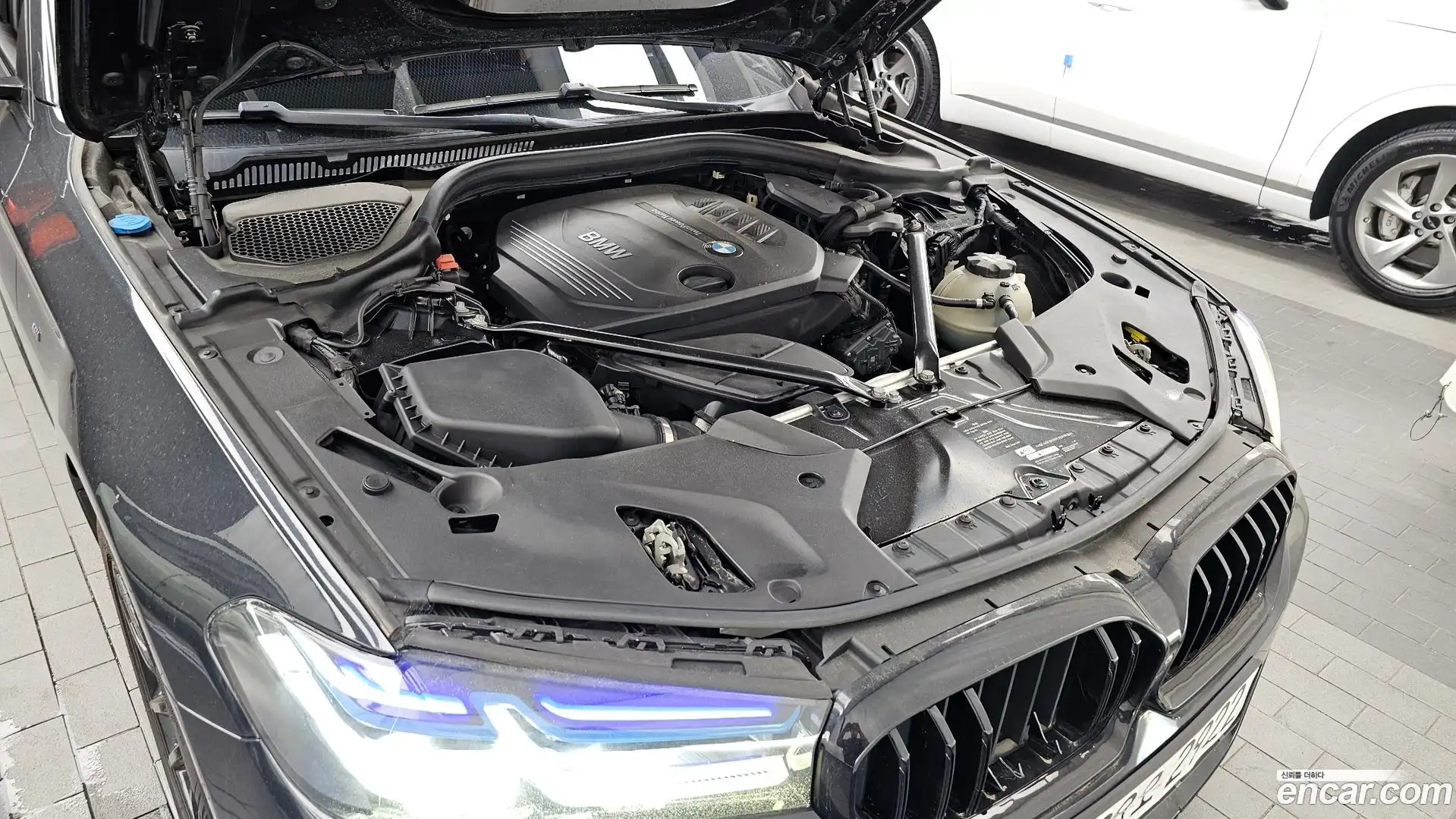 5-Series BMW 2017.8-OUTER-006
