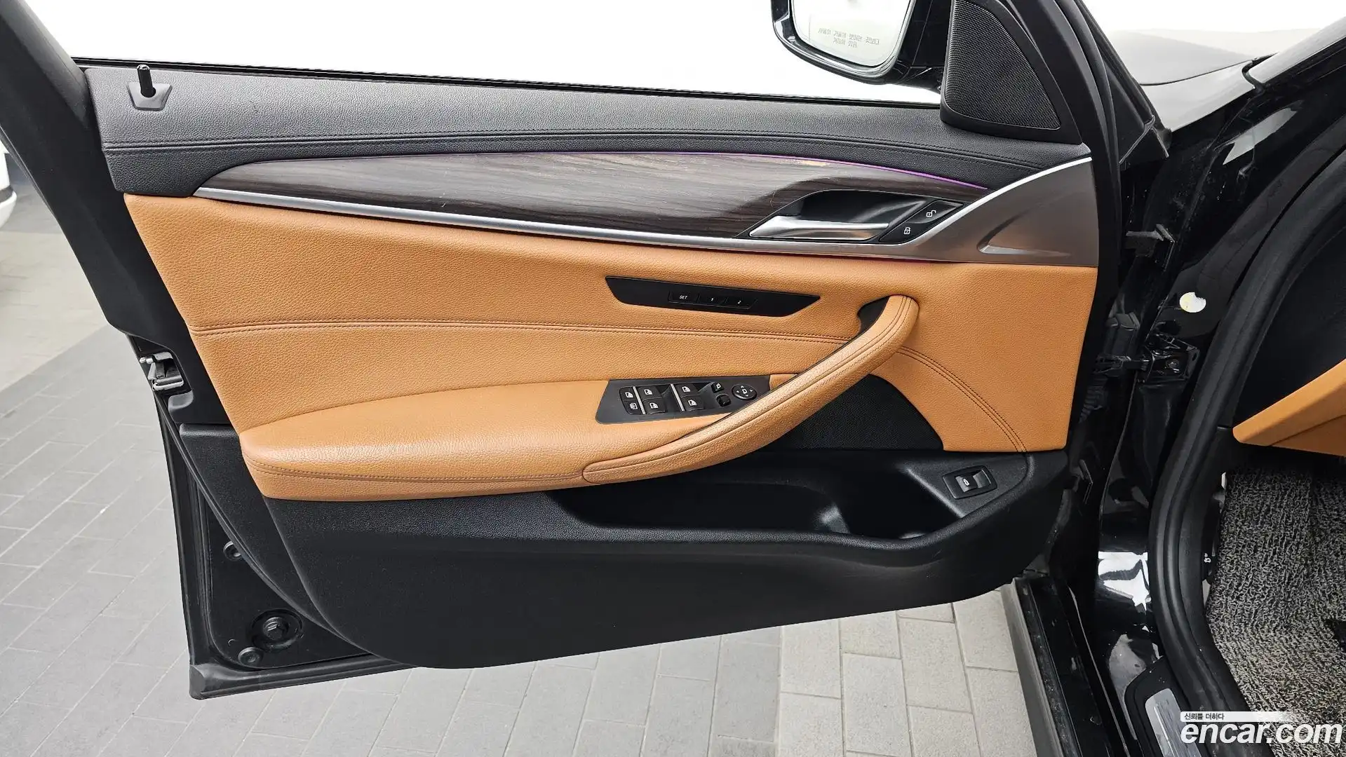 5-Series BMW 2017.8-INNER-034
