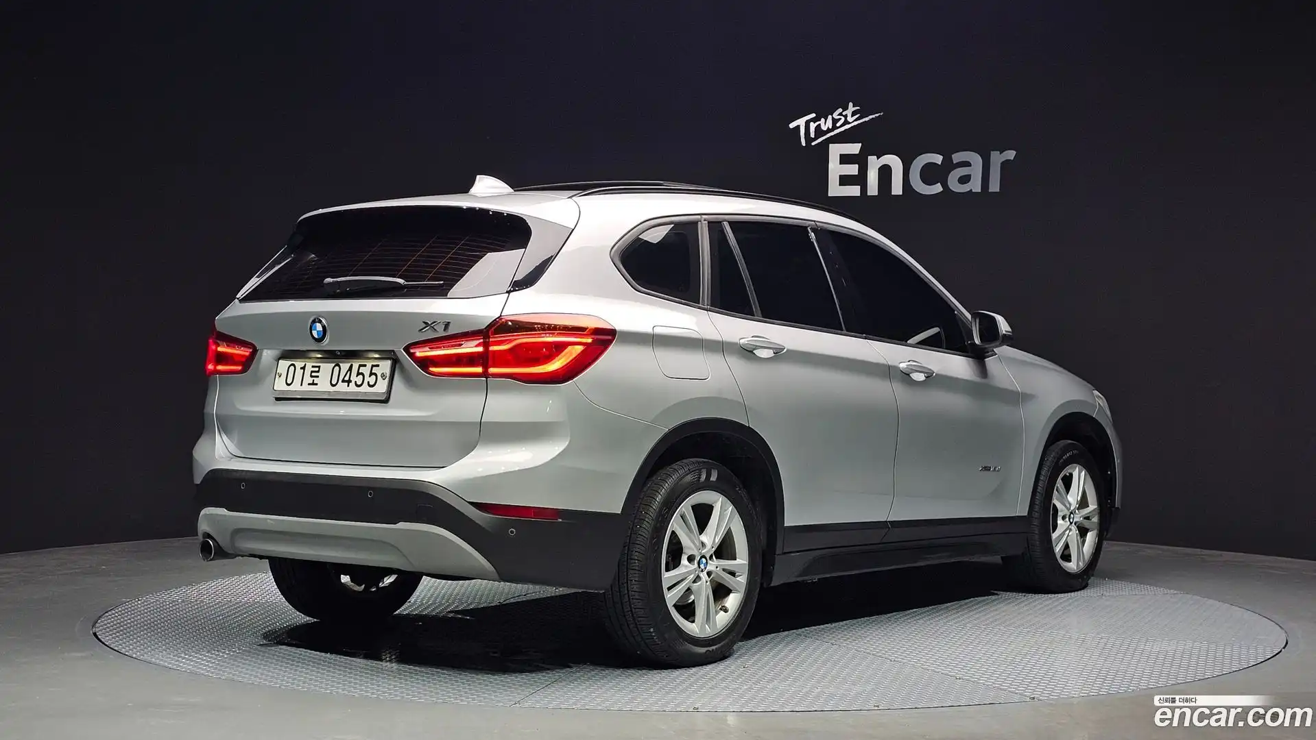 X1 BMW 2016.7-OUTER-002