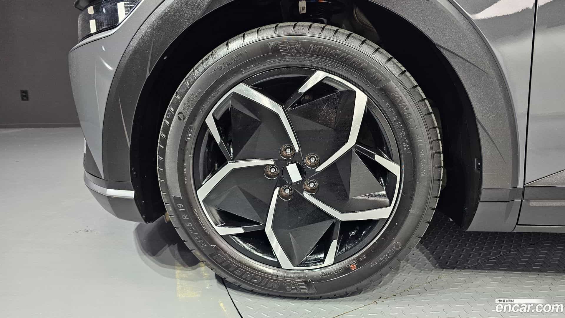 Ioniq5 Hyundai 2023.4-OUTER-005