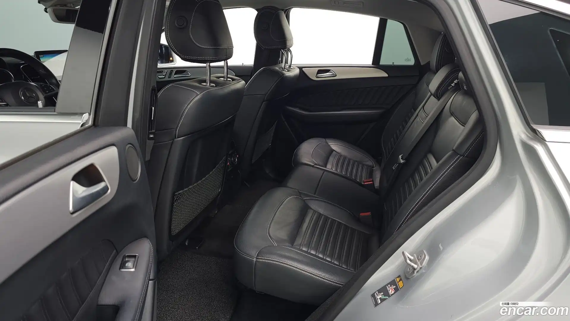 GLE-Class Mercedes-Benz 2018.5-OPTION-016