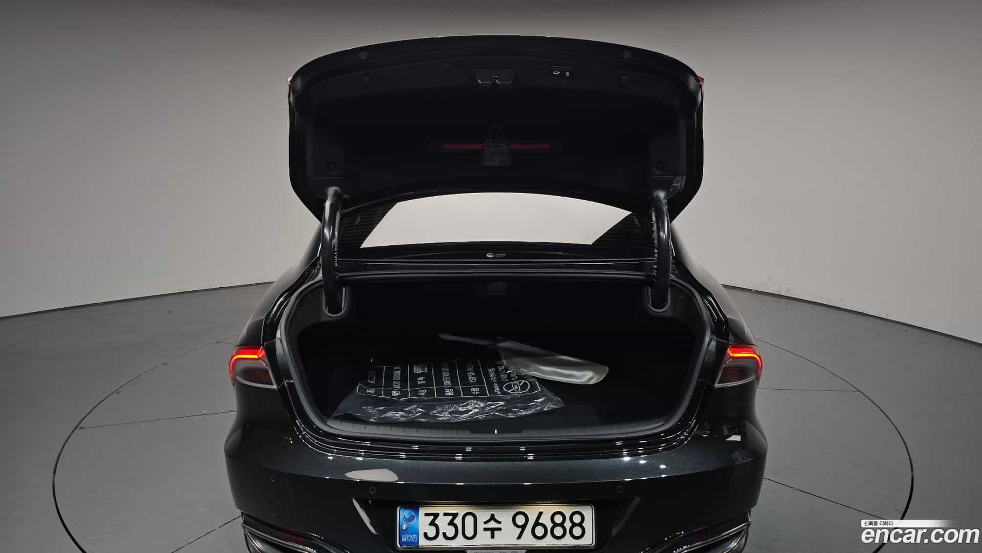 Grandeur Hyundai 2020.10-OPTION-024