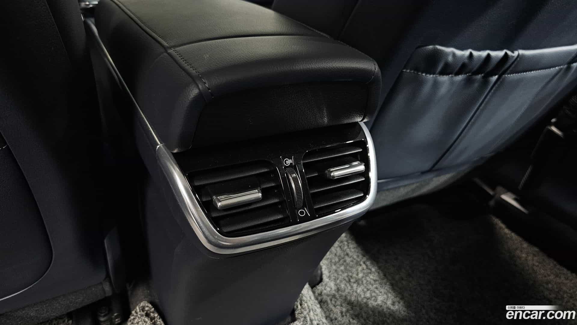 Grandeur Hyundai 2020.10-OPTION-045