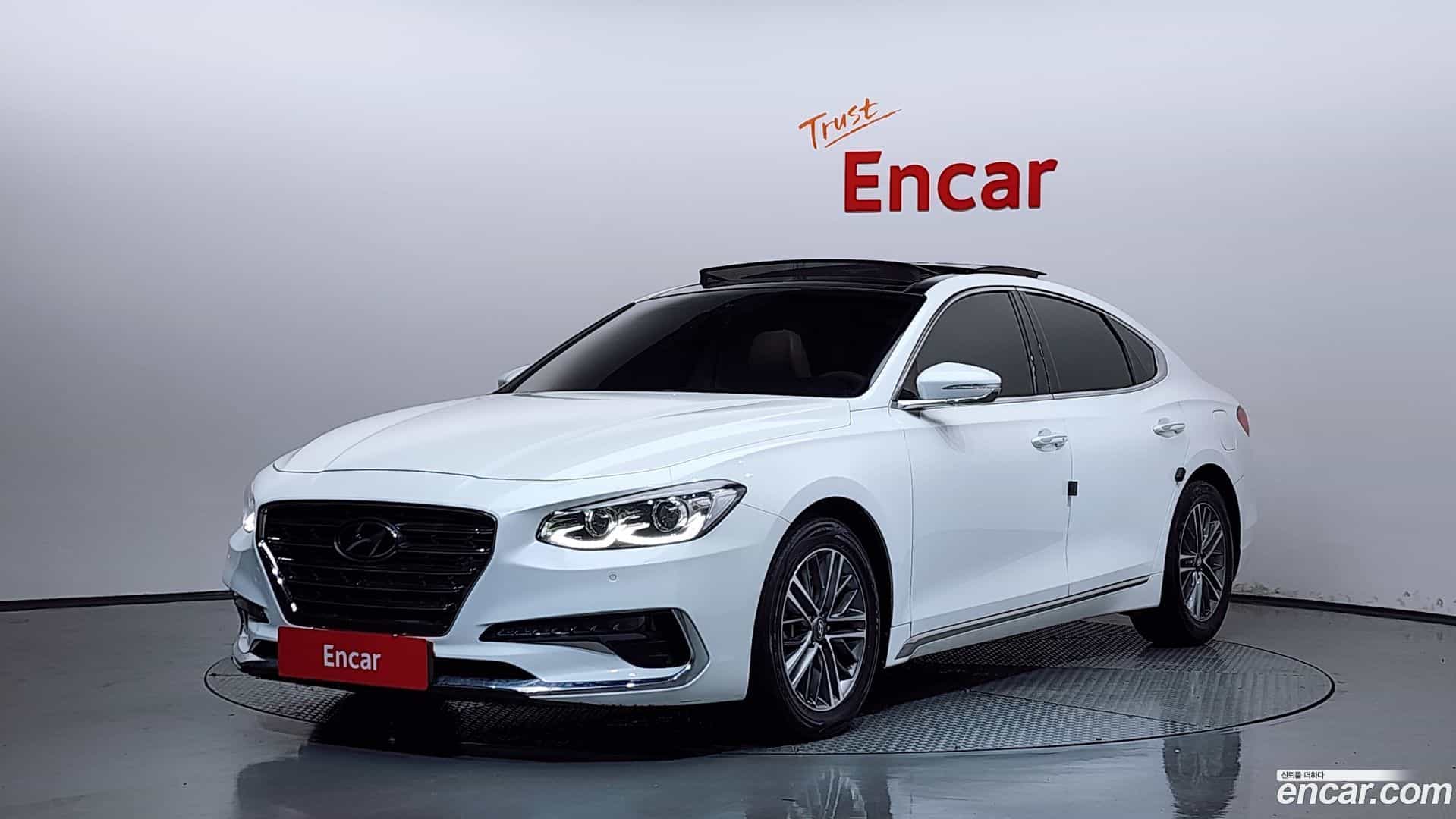Grandeur Hyundai 2018.0-OUTER-001