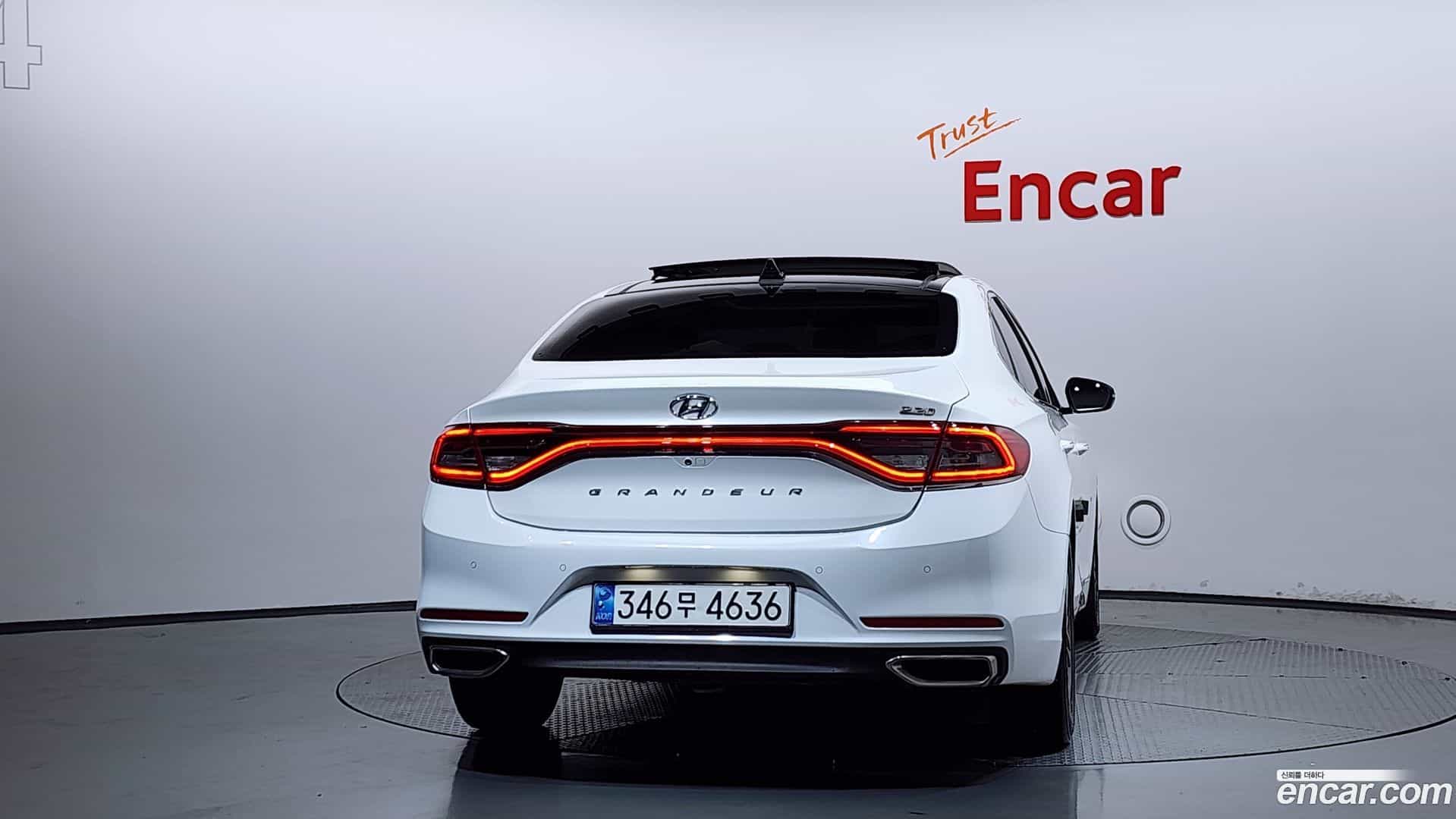 Grandeur Hyundai 2018.0-OUTER-004