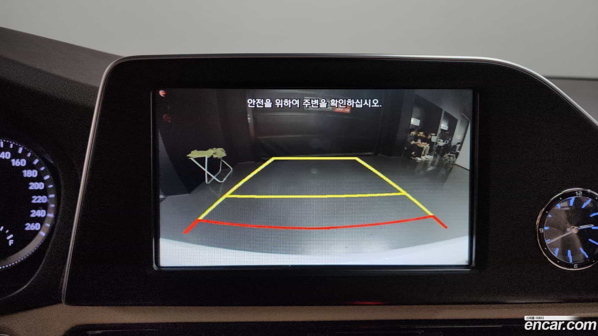 Grandeur Hyundai 2018.0-OPTION-019