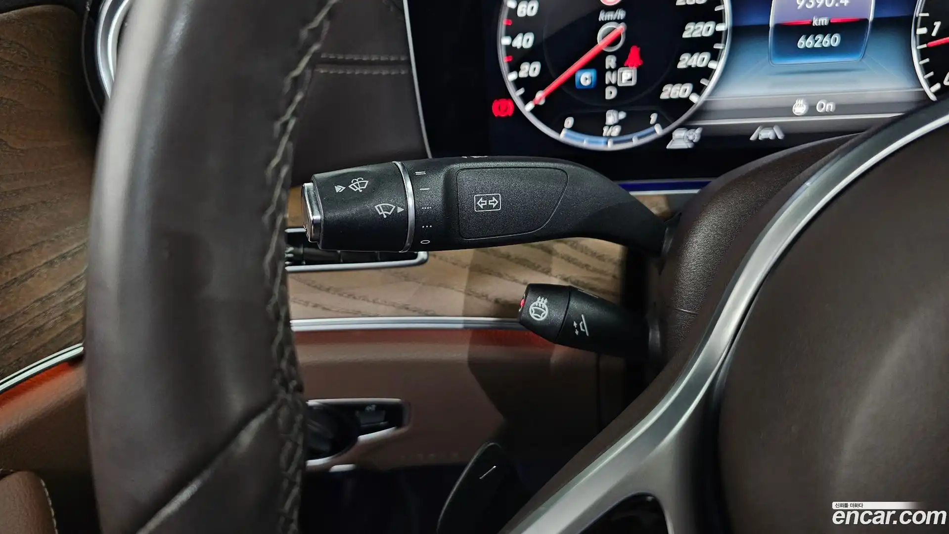 E-Class Mercedes-Benz 2020.3-OPTION-043
