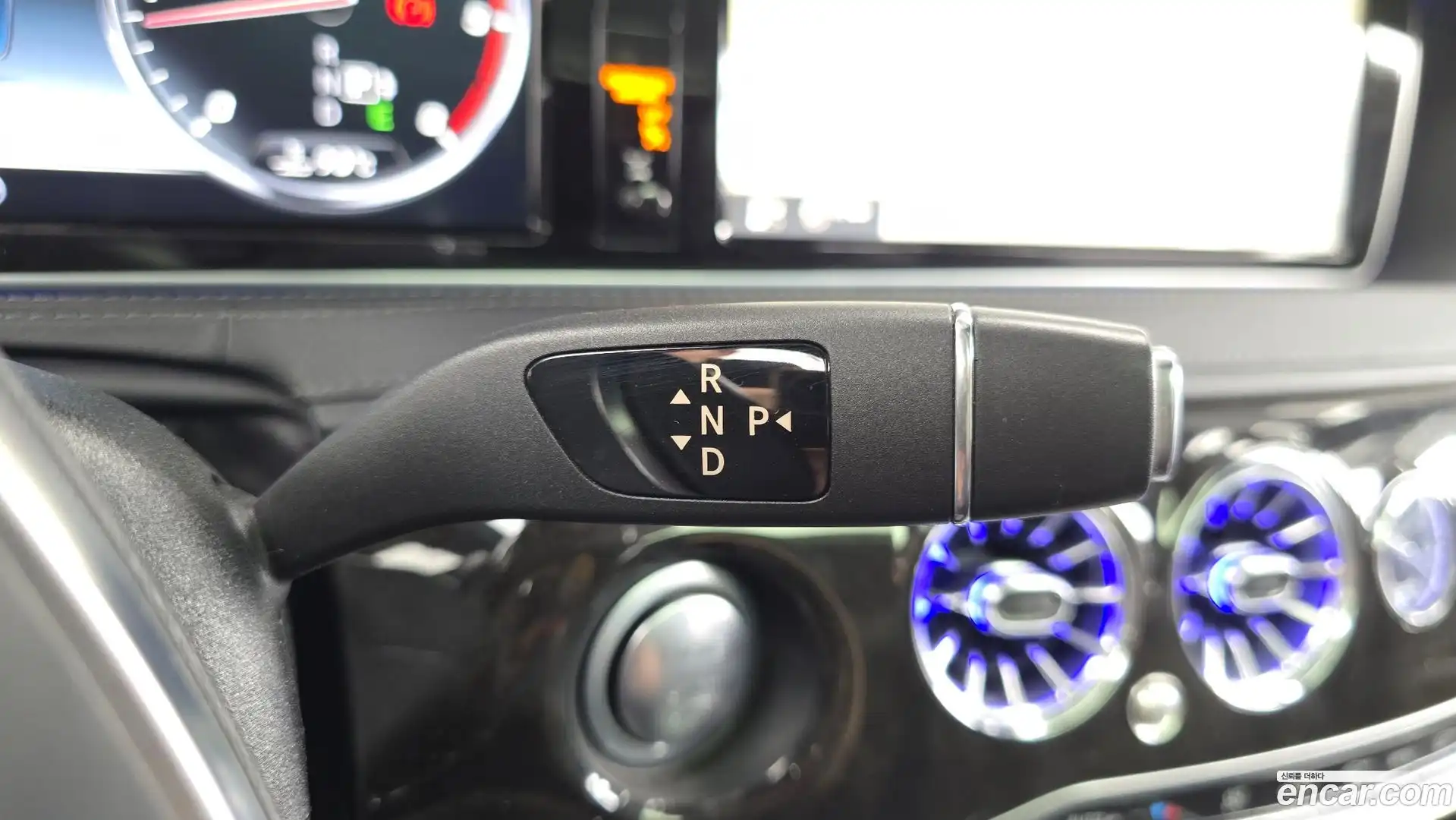 S-Class Mercedes-Benz 2015.1-INNER-009