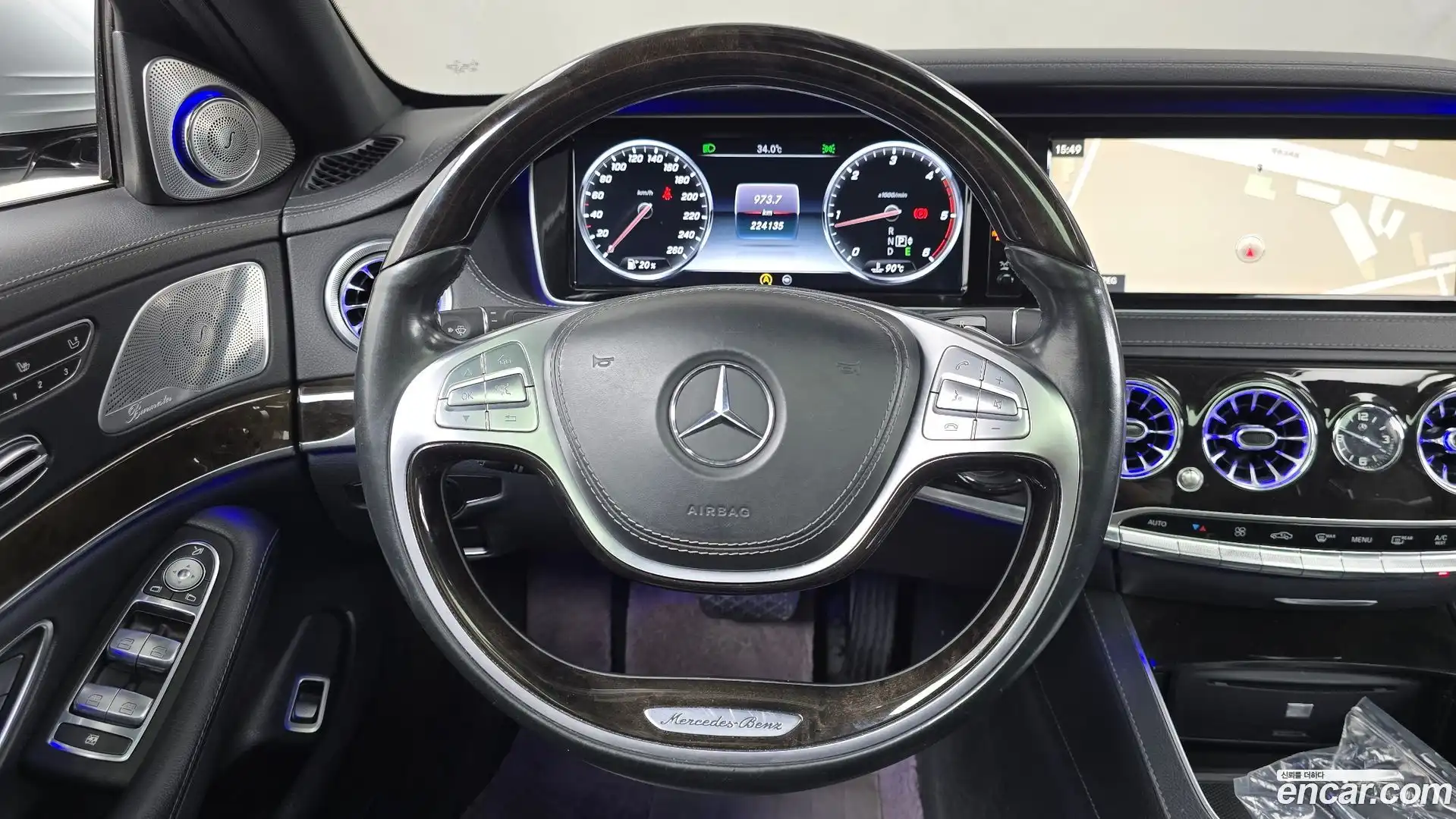S-Class Mercedes-Benz 2015.1-OPTION-016