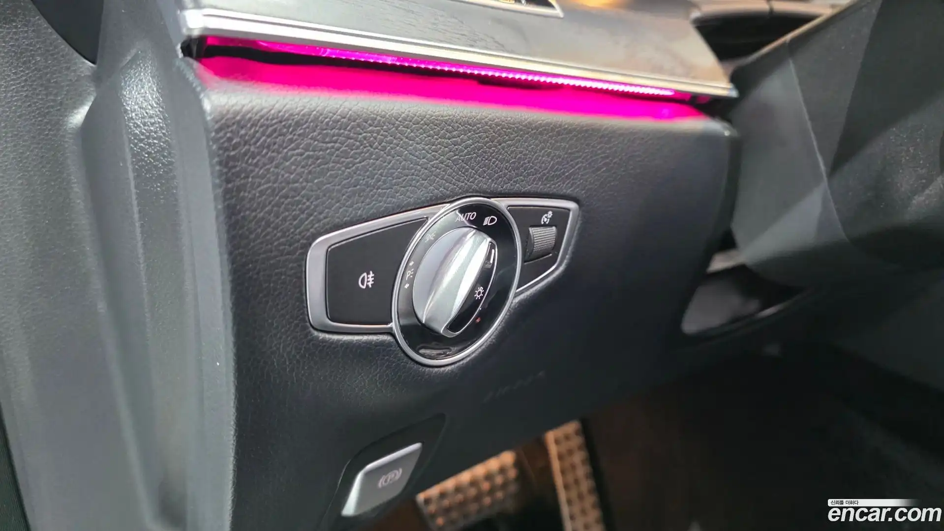 E-Class Mercedes-Benz 2019.1-OPTION-016