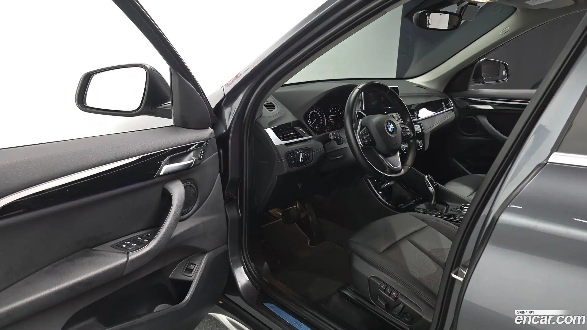 X1 BMW 2022.7-INNER-010