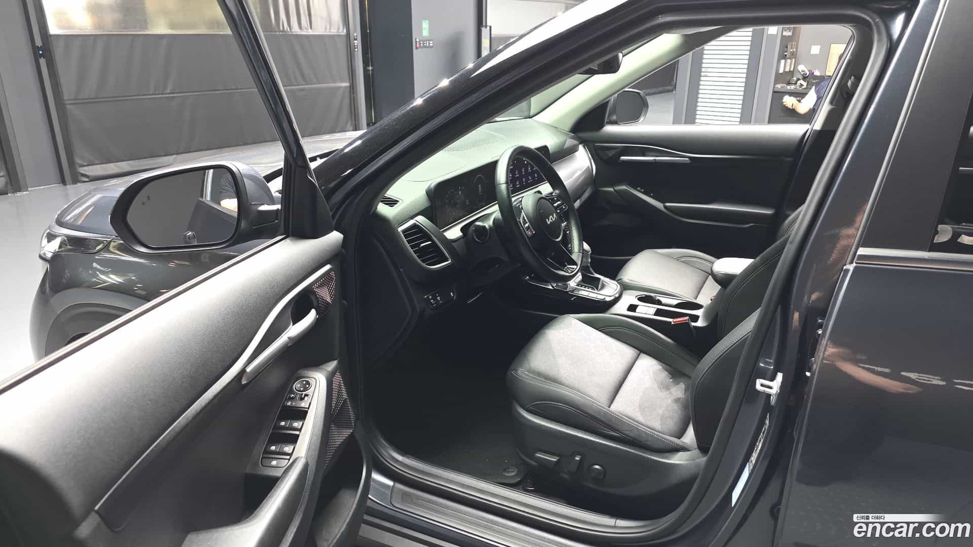 Seltos Kia 2022.8-INNER-010