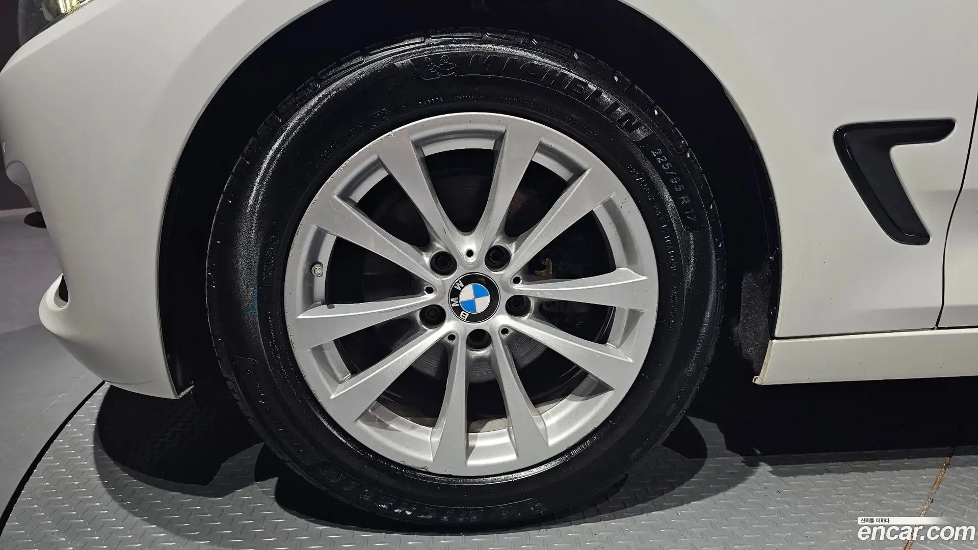Gran Turismo BMW 2017.8-OUTER-005