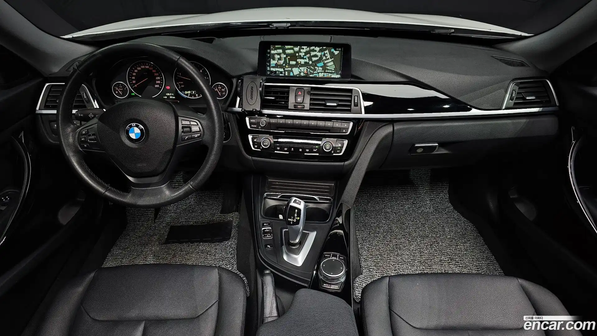 Gran Turismo BMW 2017.8-INNER-007