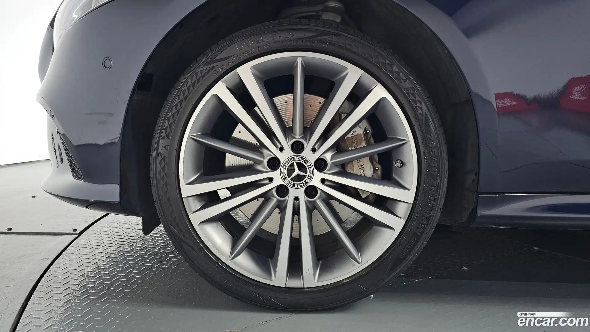 CLS-Class Mercedes-Benz 2019.8-OUTER-005