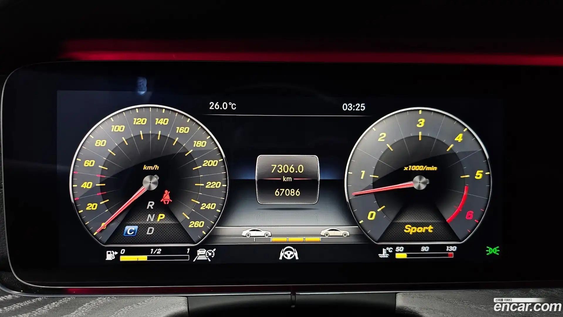 CLS-Class Mercedes-Benz 2019.8-INNER-008