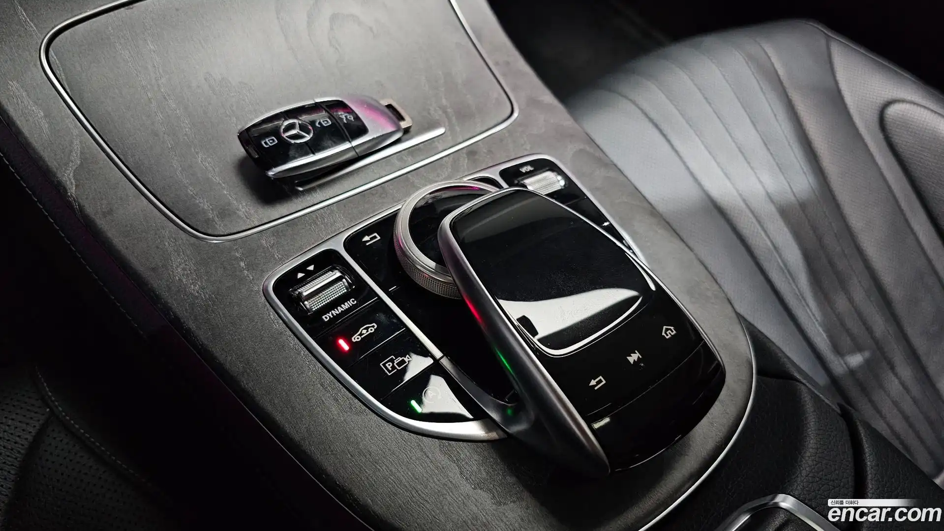 CLS-Class Mercedes-Benz 2019.8-OPTION-042