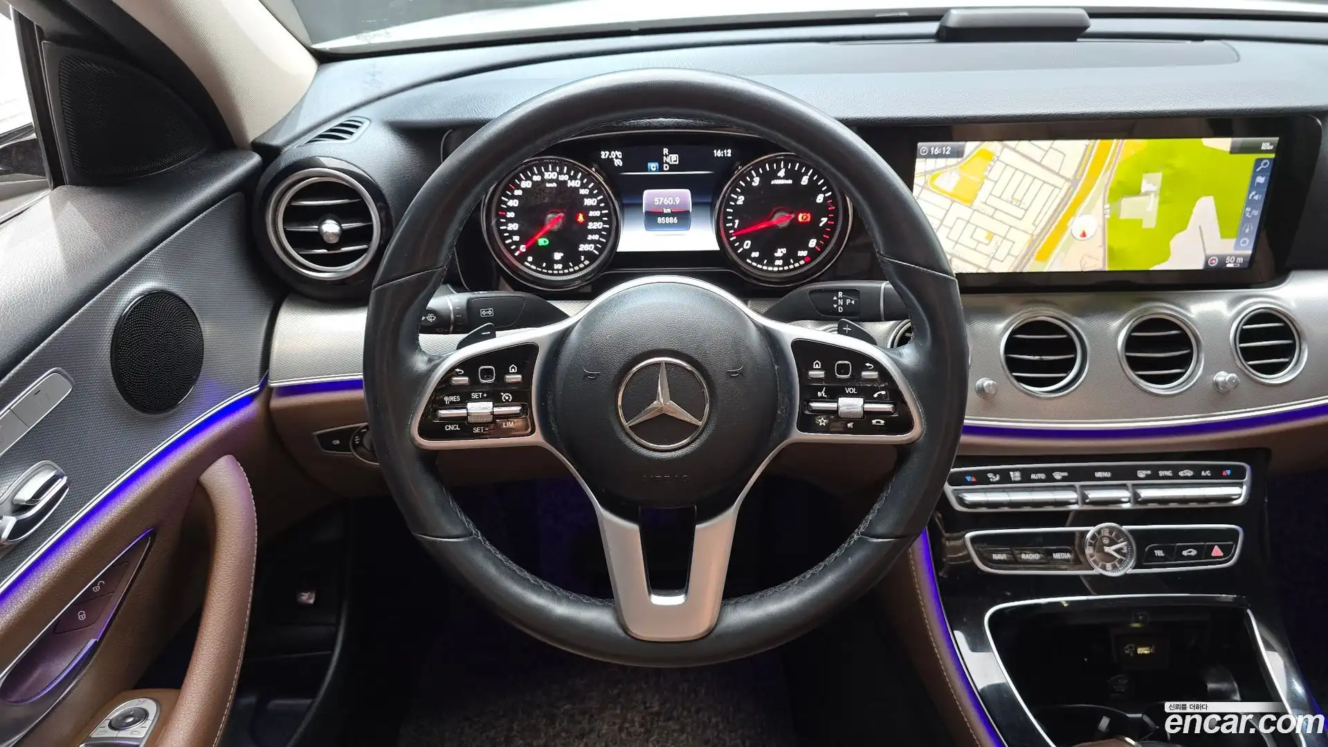 E-Class Mercedes-Benz 2019.0-OPTION-016