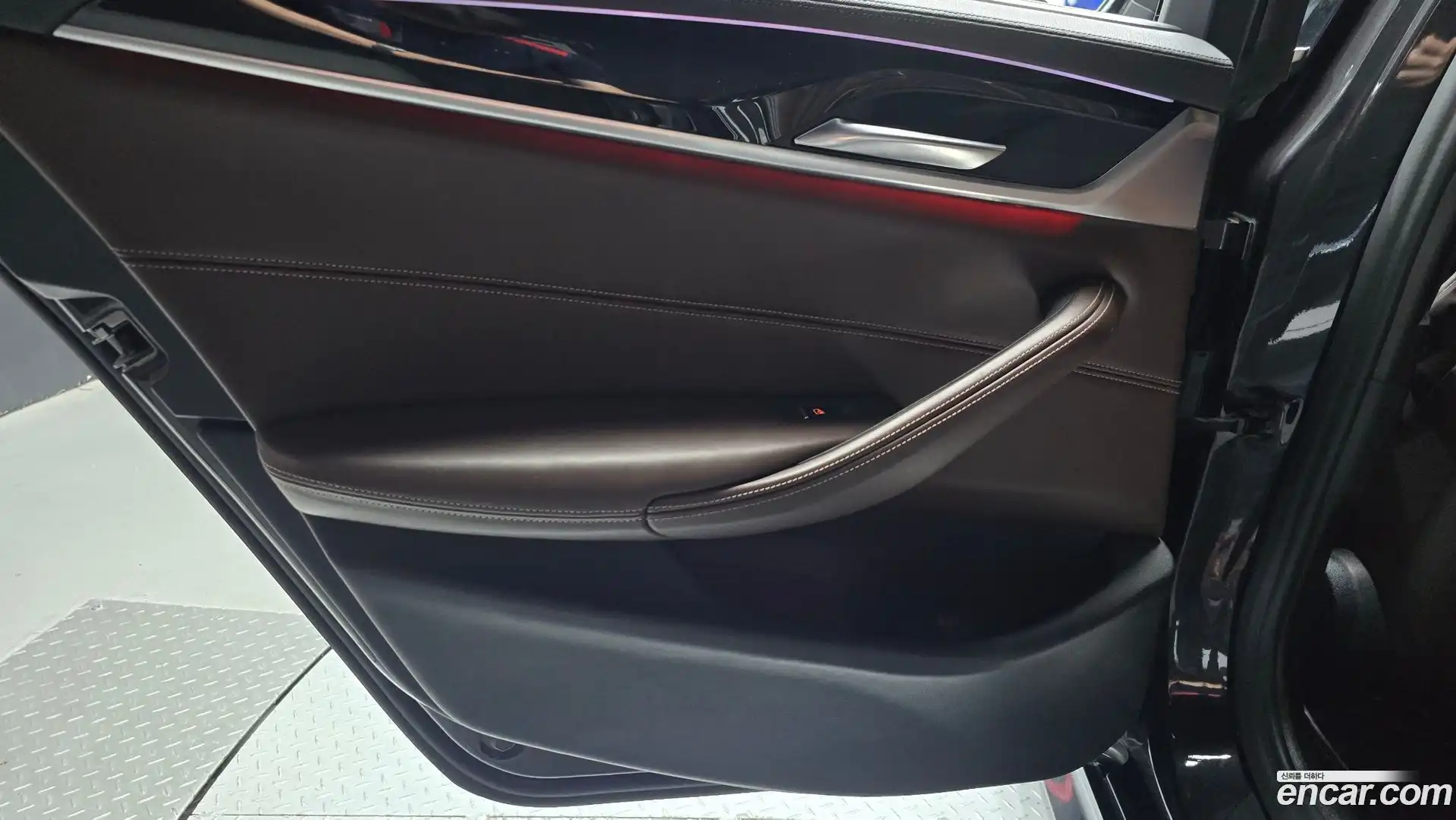 5-Series BMW 2018.4-INNER-035