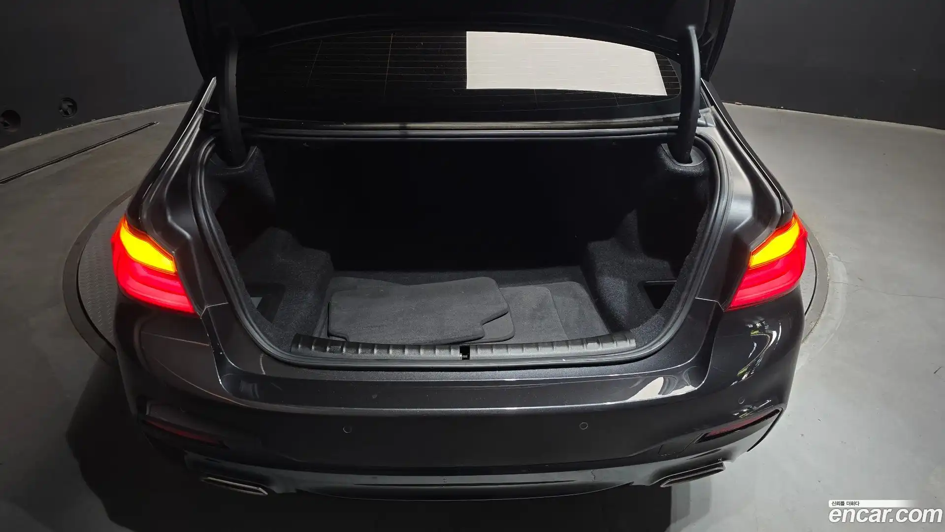 5-Series BMW 2018.4-OPTION-042