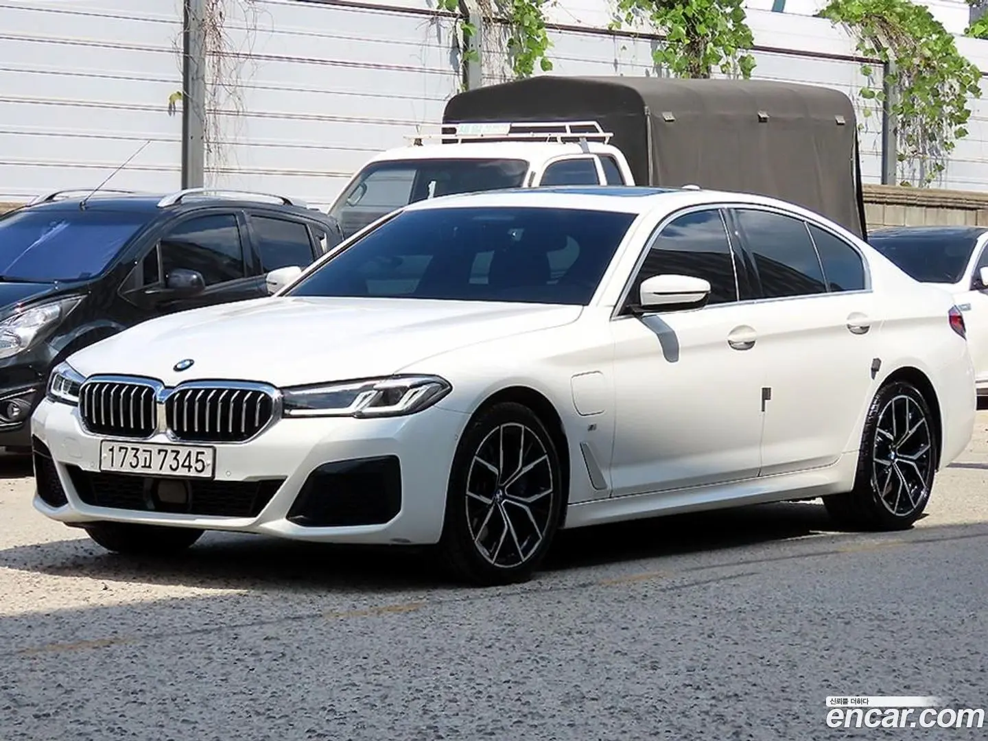 Main__Slider__Photo:5-Series BMW 2020.10-0