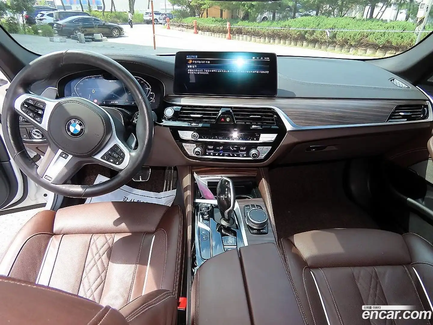 5-Series BMW 2020.10-INNER-007
