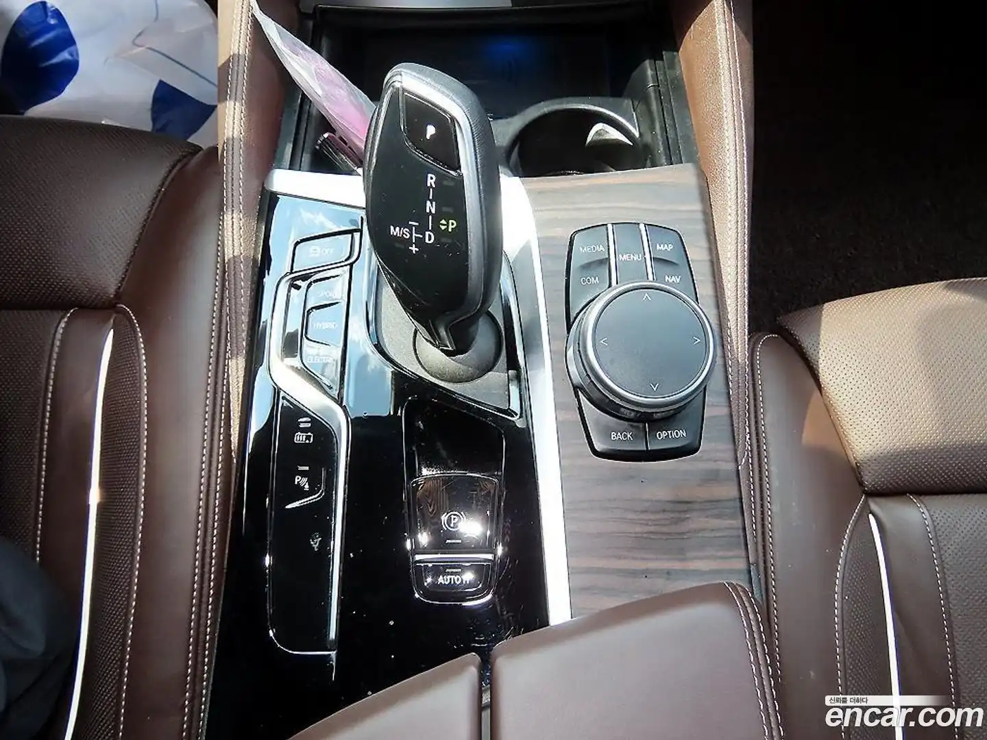 5-Series BMW 2020.10-INNER-009