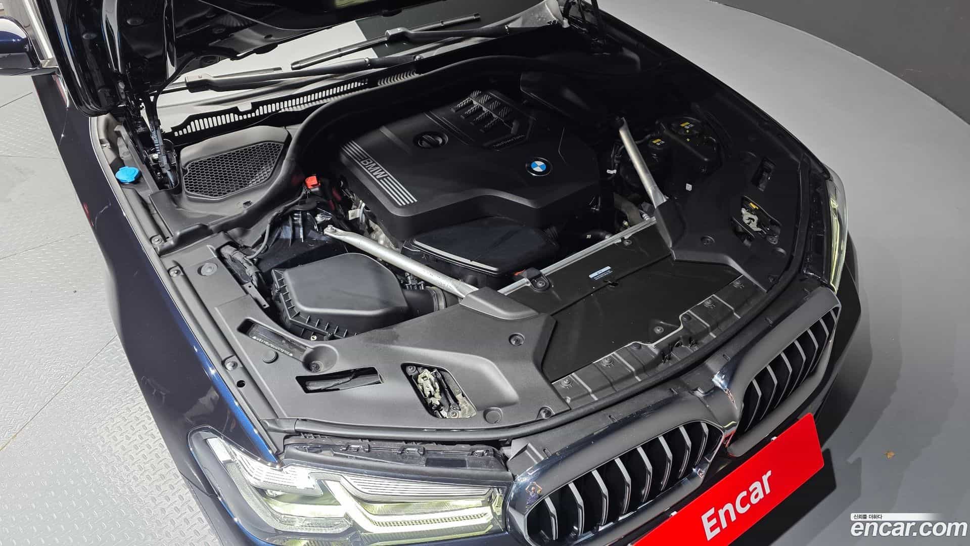 5-Series BMW 2022.9-OUTER-006