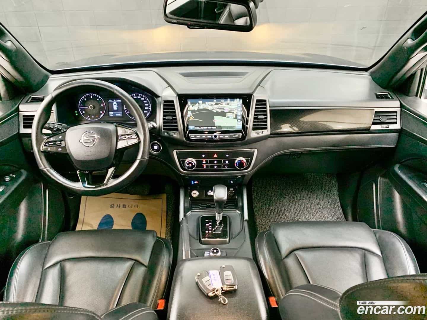 Rexton KG Mobility 2022.8-INNER-007