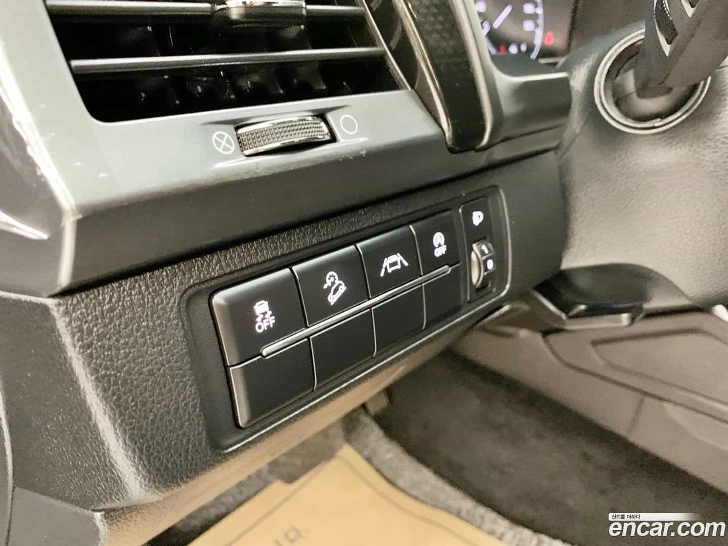 Rexton KG Mobility 2022.8-OPTION-021