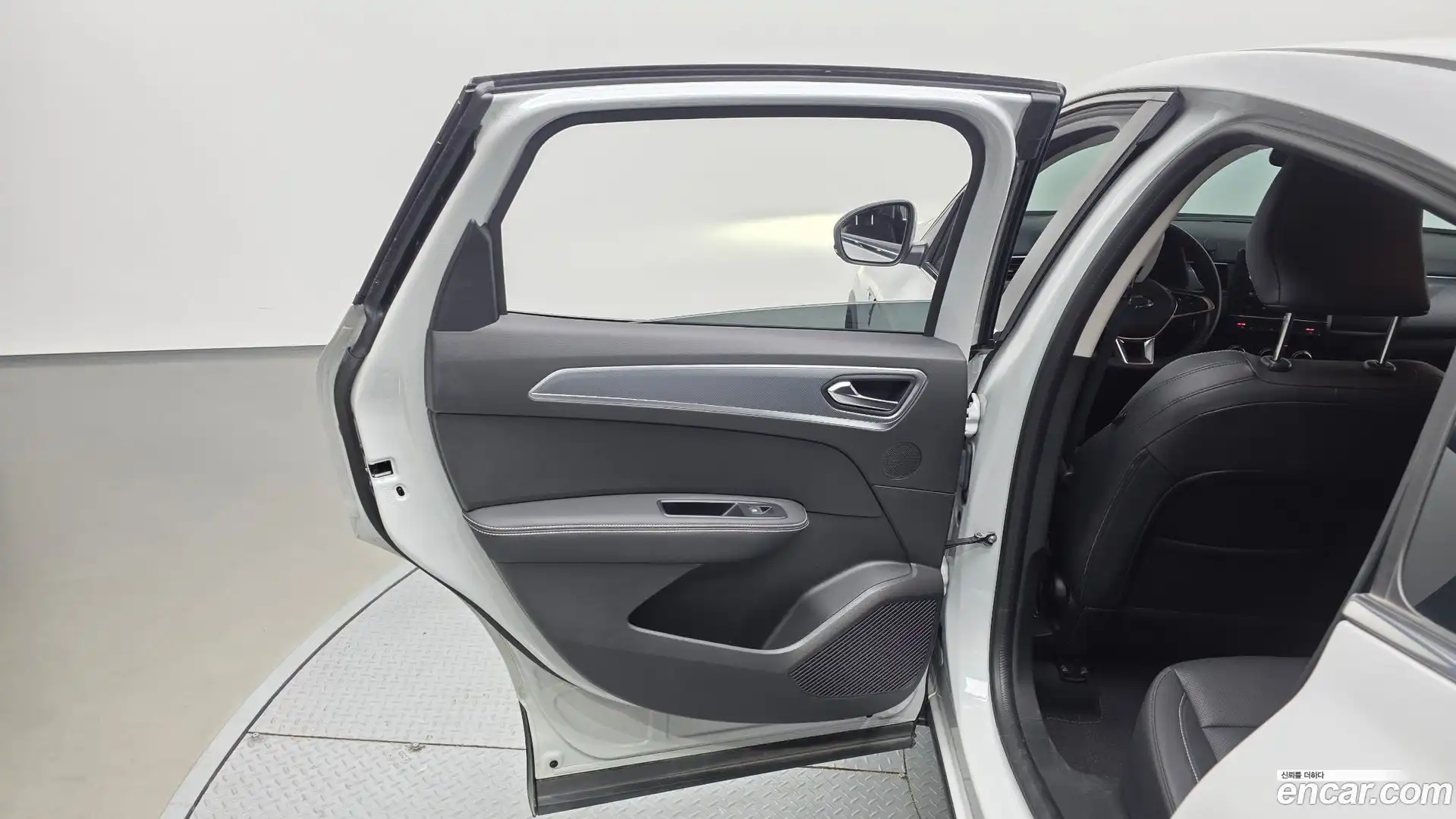 XM3 Renault Korea 2022.6-INNER-035