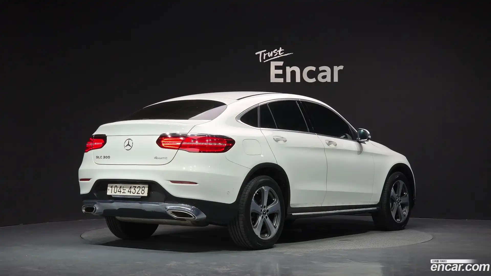 GLC-Class Mercedes-Benz 2019.4-OUTER-002