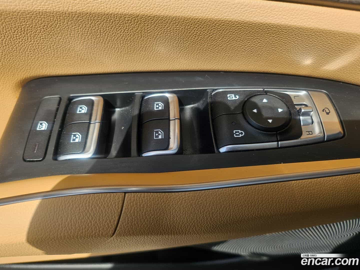 Sorento Kia 2020.3-OPTION-018
