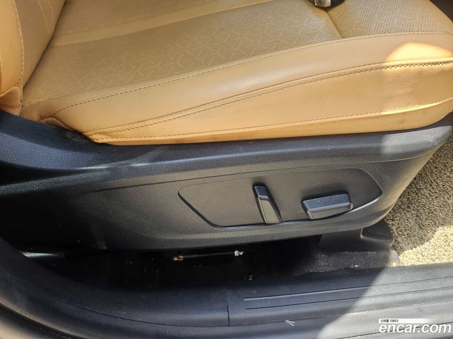 Sorento Kia 2020.3-OPTION-024