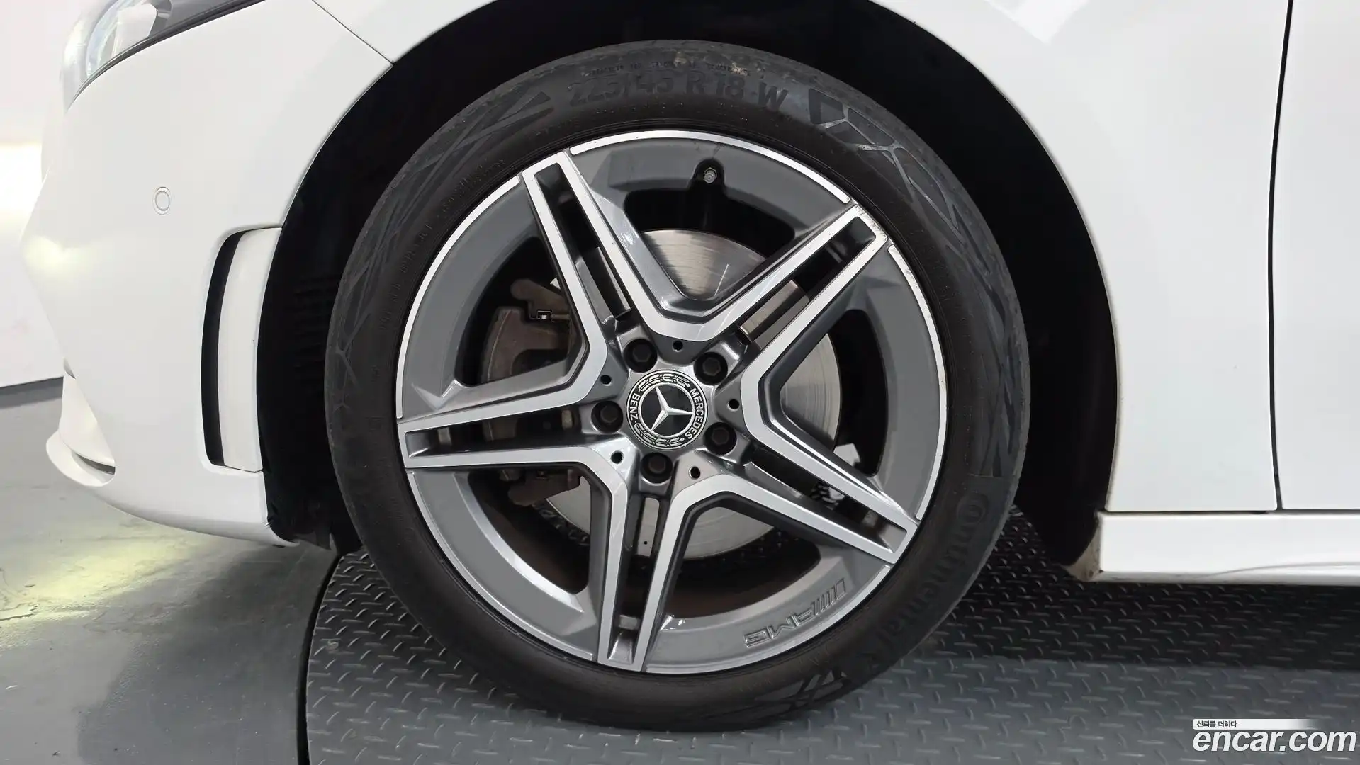 A-Class Mercedes-Benz 2022.11-OUTER-005