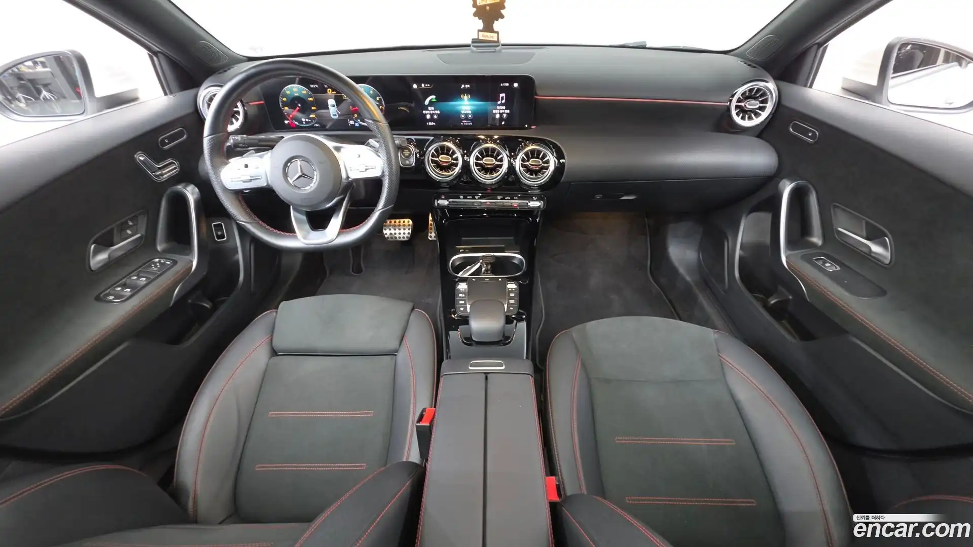 A-Class Mercedes-Benz 2022.11-INNER-007