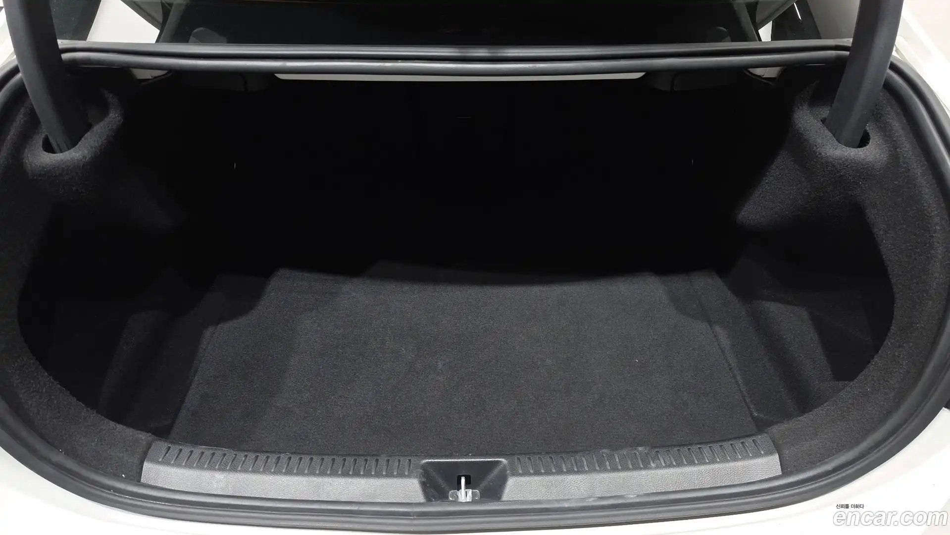 A-Class Mercedes-Benz 2022.11-OPTION-021